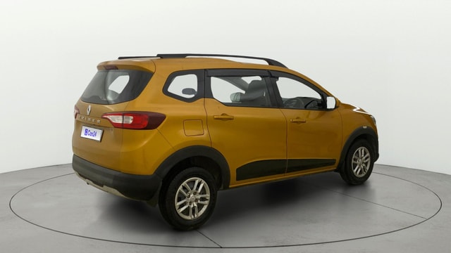 View Renault Triber Image 43 Used Renault Triber Image 43