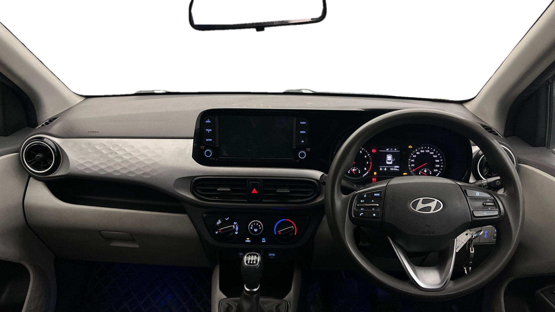 View 2024 Hyundai Grand i10 1.2 Asta Petrol Image 15 Used 2024 Hyundai Grand i10 1.2 Asta Petrol Image 15