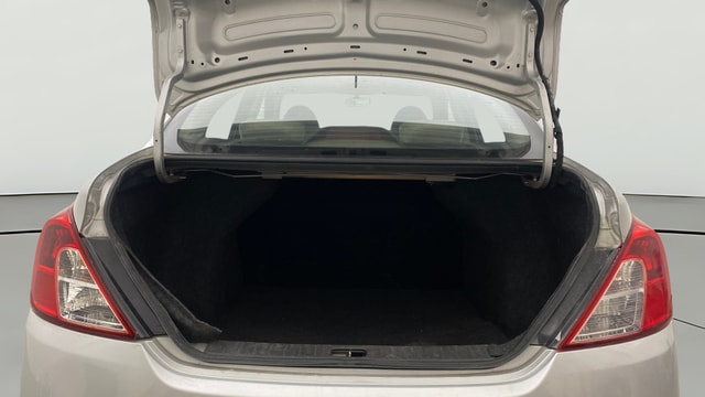 View Nissan Sunny Image 37 Used Nissan Sunny Image 37