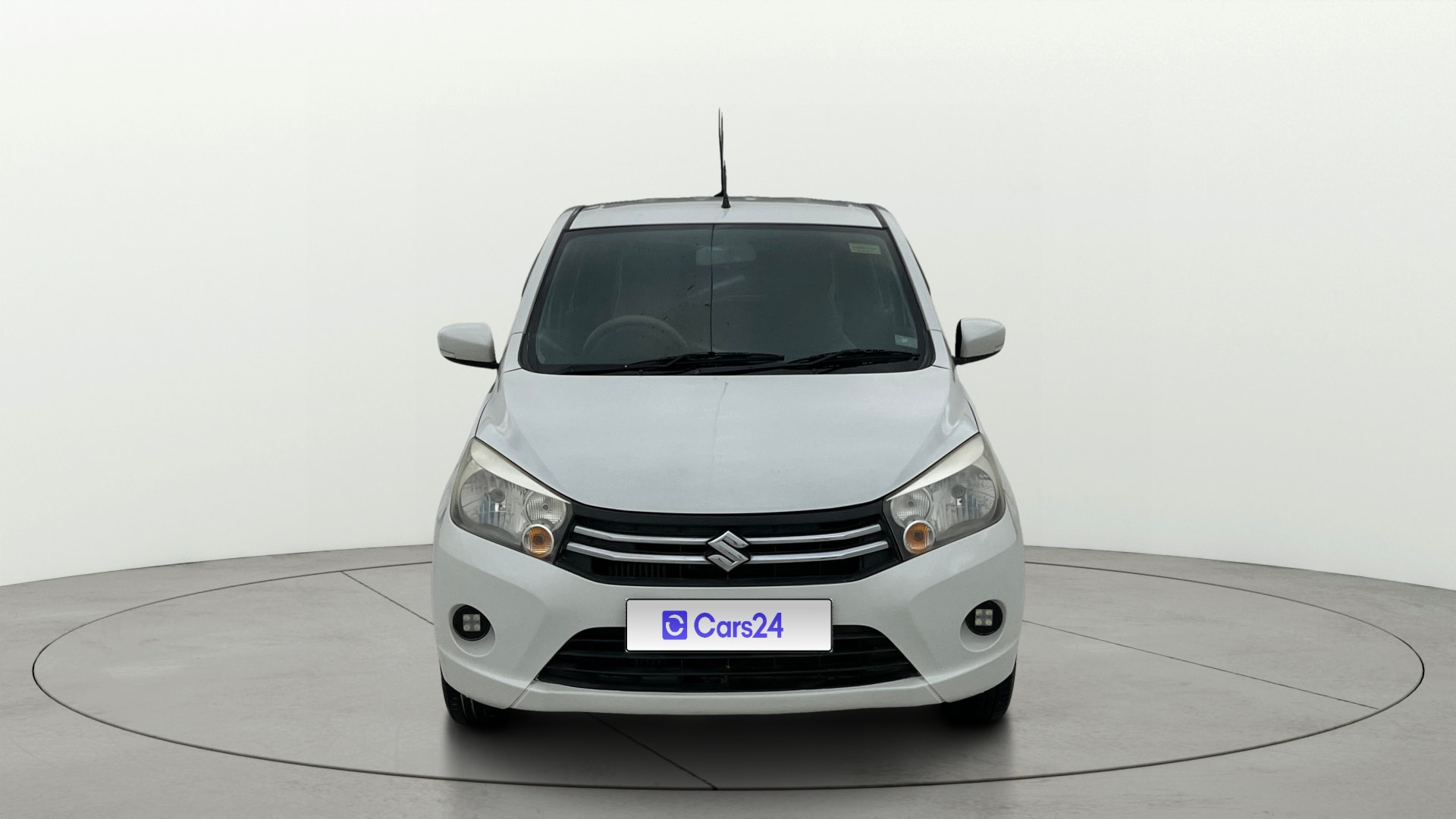 View 2017 Maruti Suzuki 1000 Base Variant Image 1 Used 2017 Maruti Suzuki 1000 Base Variant Image 1