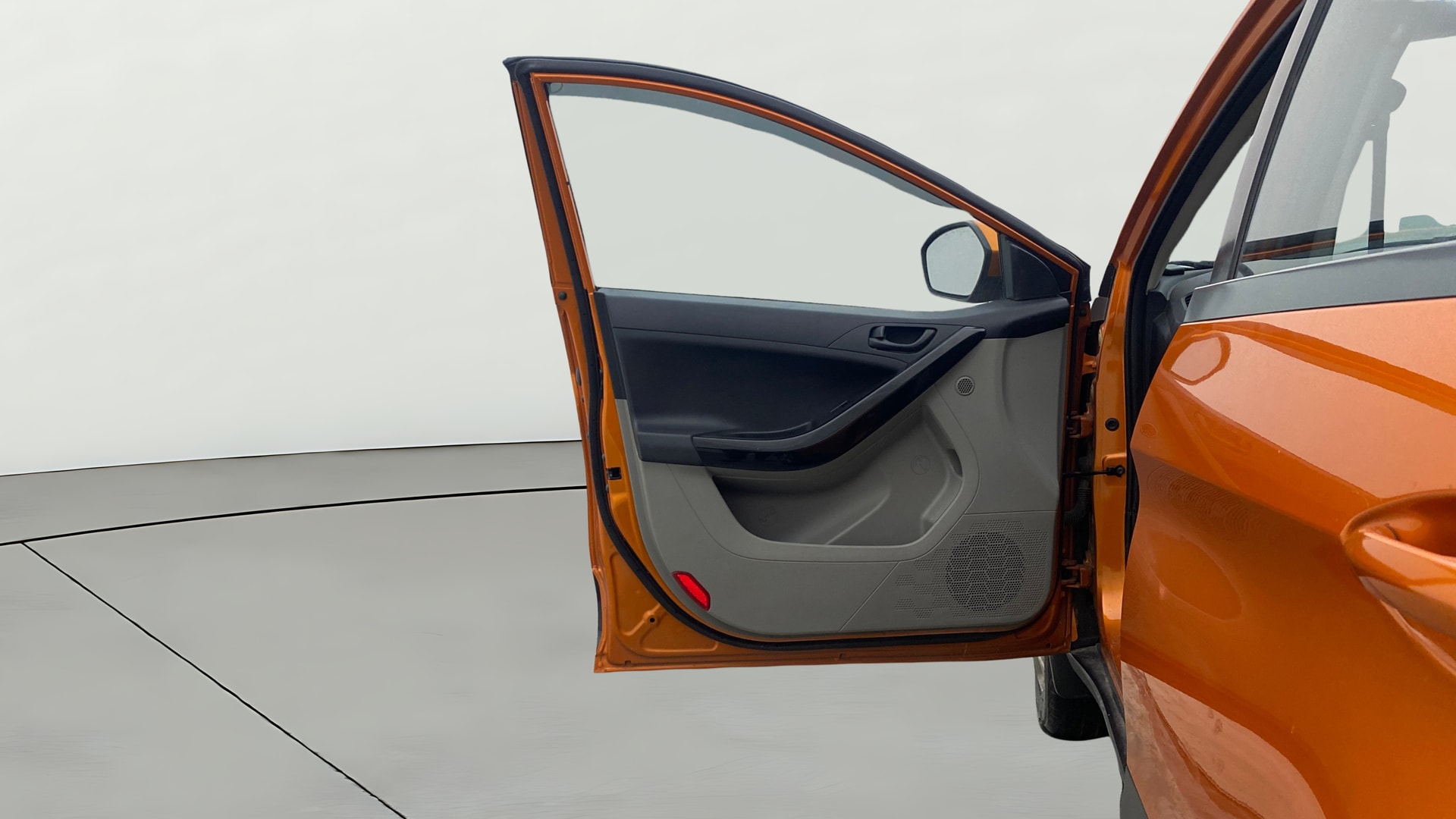 View 2020 Tata Nexon Revotron XT Plus Image 31 Used 2020 Tata Nexon Revotron XT Plus Image 31