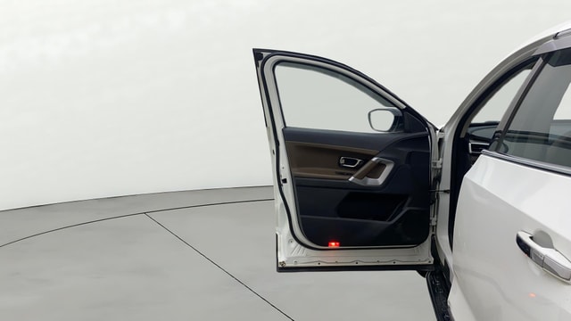 View Tata Harrier Image 33 Used Tata Harrier Image 33
