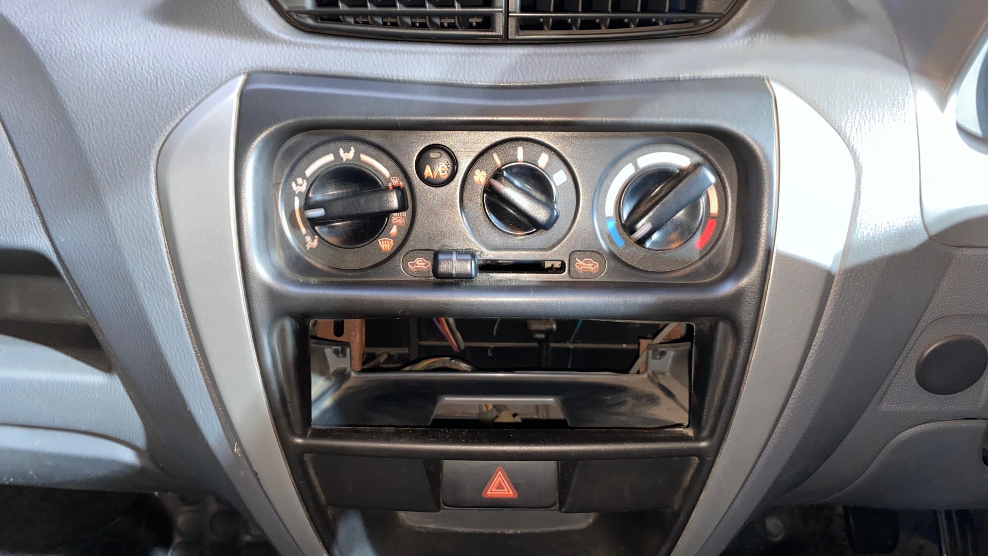 View 2015 Maruti Suzuki Alto 800 LX Image 30 Used 2015 Maruti Suzuki Alto 800 LX Image 30