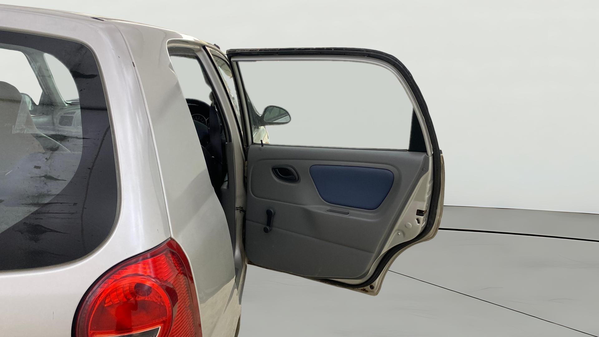 View 2013 Maruti Suzuki Alto K10 LX Image 7 Used 2013 Maruti Suzuki Alto K10 LX Image 7