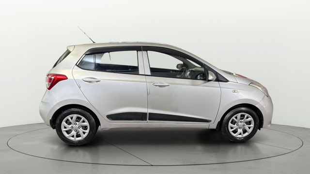 View Hyundai Grand i10 Image 8 Used Hyundai Grand i10 Image 8