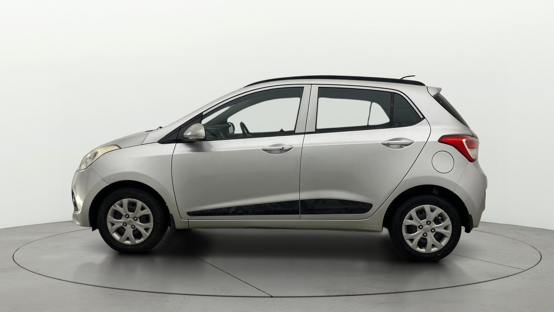 Used 2015 Hyundai Grand i10 Used 2015 Hyundai Grand i10