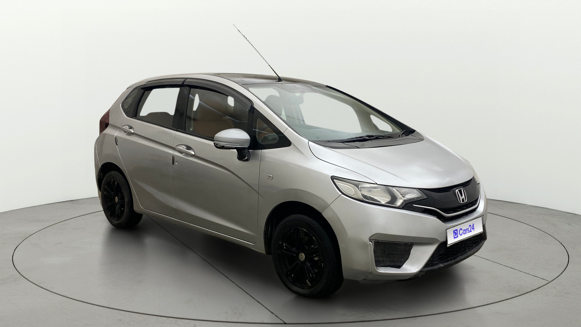 View 2016 Honda Jazz E MT Diesel Image 21 Used 2016 Honda Jazz E MT Diesel Image 21
