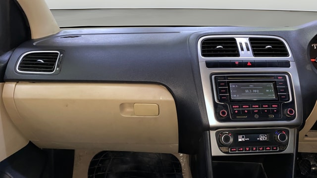 View Volkswagen Polo Image 17 Used Volkswagen Polo Image 17