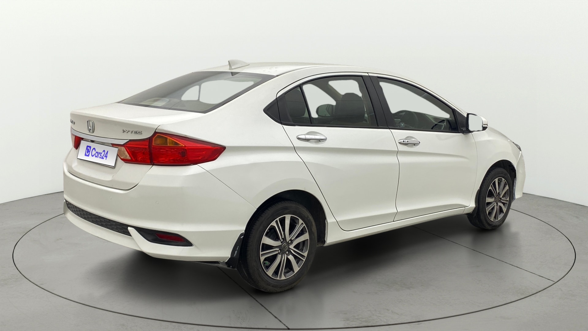 View 2021 Honda City ZX MT Diesel Anniversary Edition Image 44 Used 2021 Honda City ZX MT Diesel Anniversary Edition Image 44
