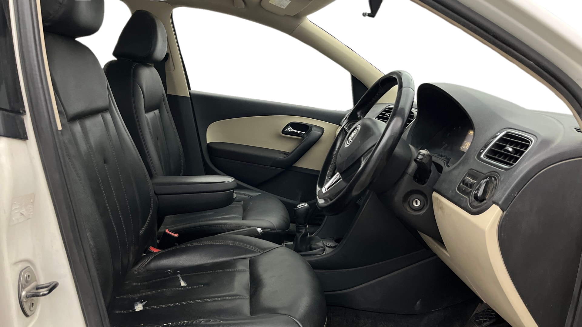 View 2018 Skoda Rapid 1.6 MPI Ambition Petrol BS IV Image 25 Used 2018 Skoda Rapid 1.6 MPI Ambition Petrol BS IV Image 25