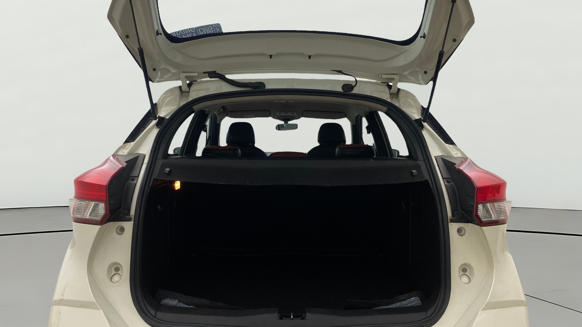 Used 2021 Nissan Kicks Used 2021 Nissan Kicks