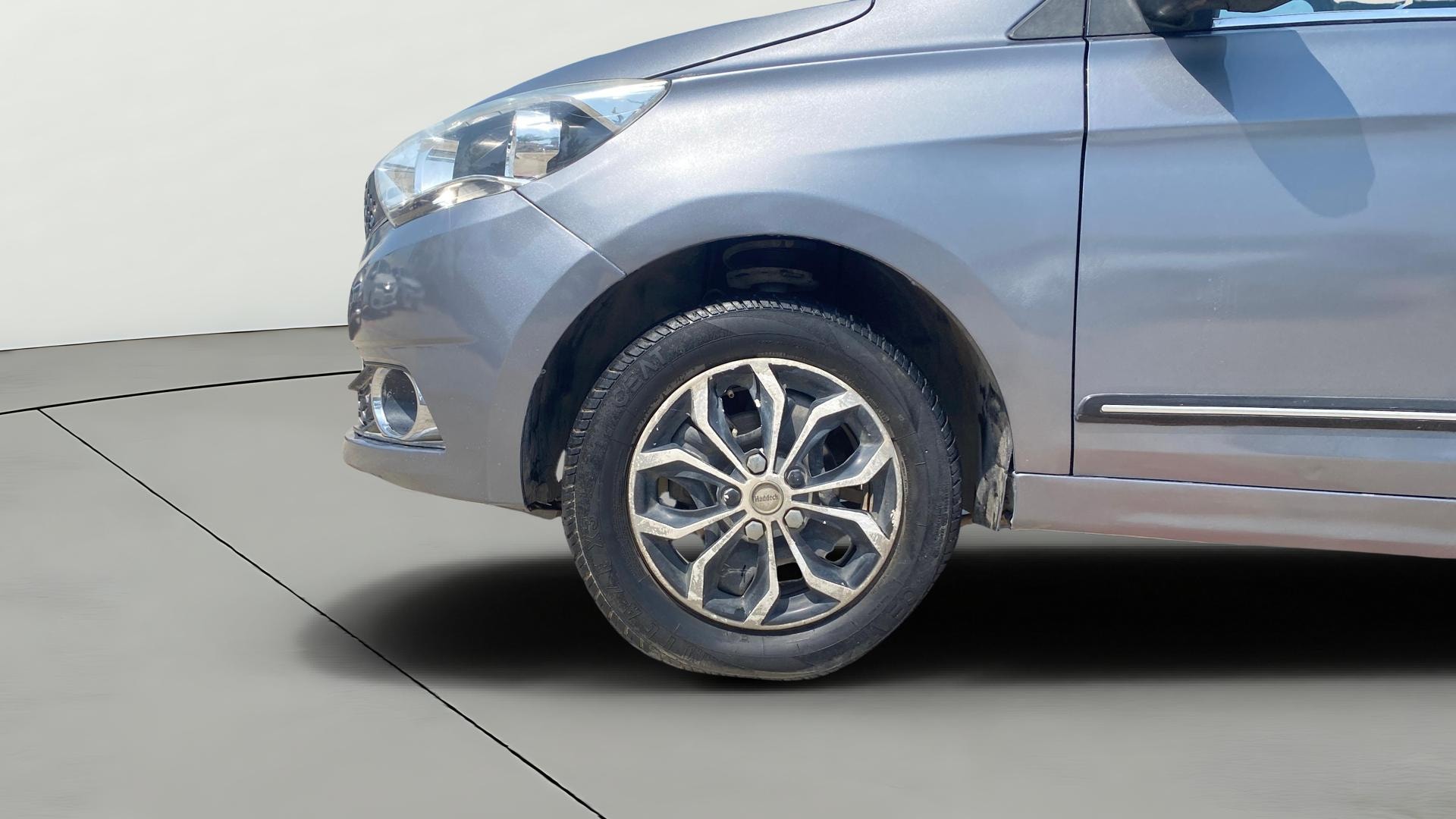 View 2019 Tata Tiago Revotorq XB Image 28 Used 2019 Tata Tiago Revotorq XB Image 28
