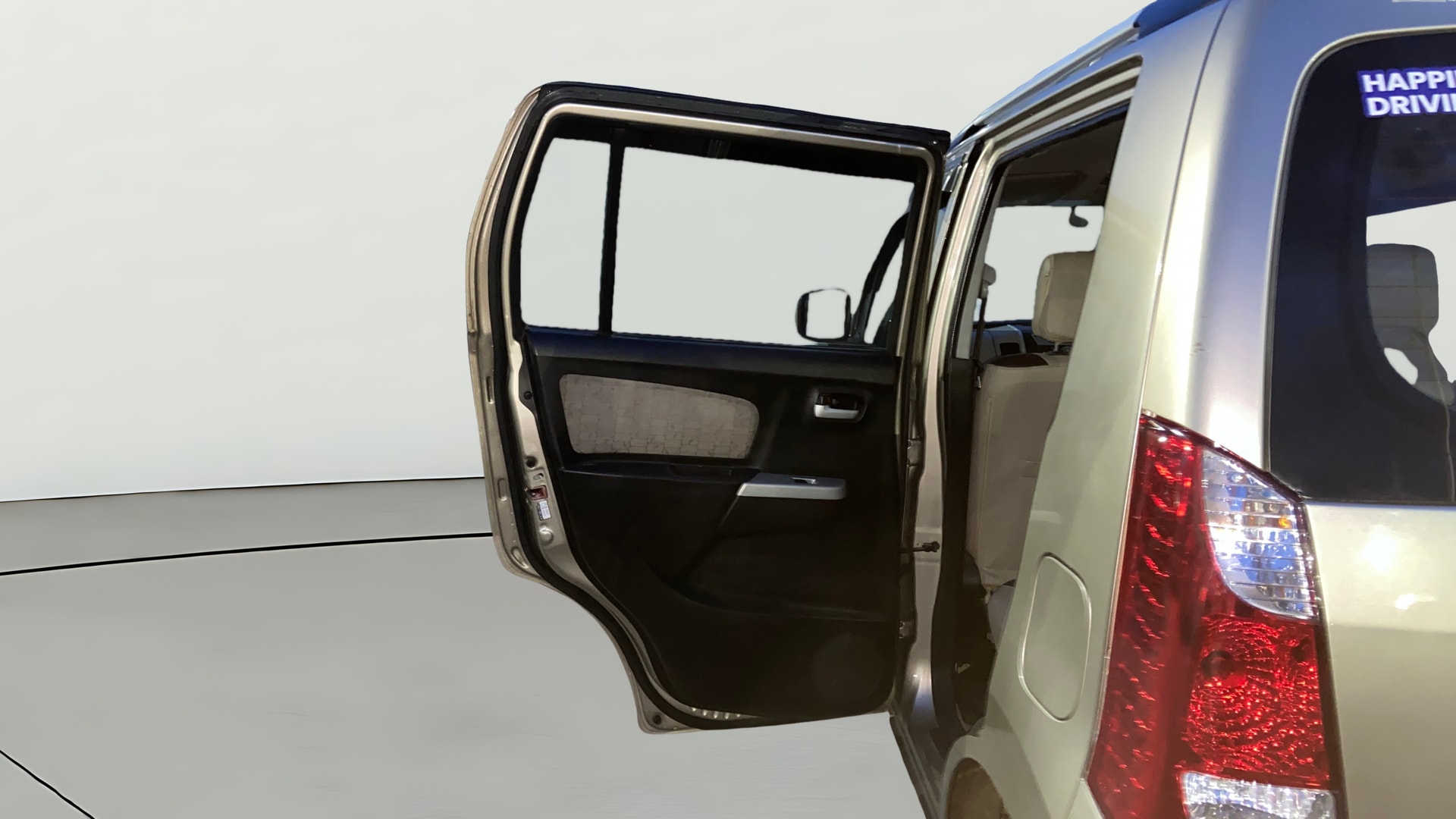 View 2015 Maruti Suzuki 1000 Base Variant Image 22 Used 2015 Maruti Suzuki 1000 Base Variant Image 22
