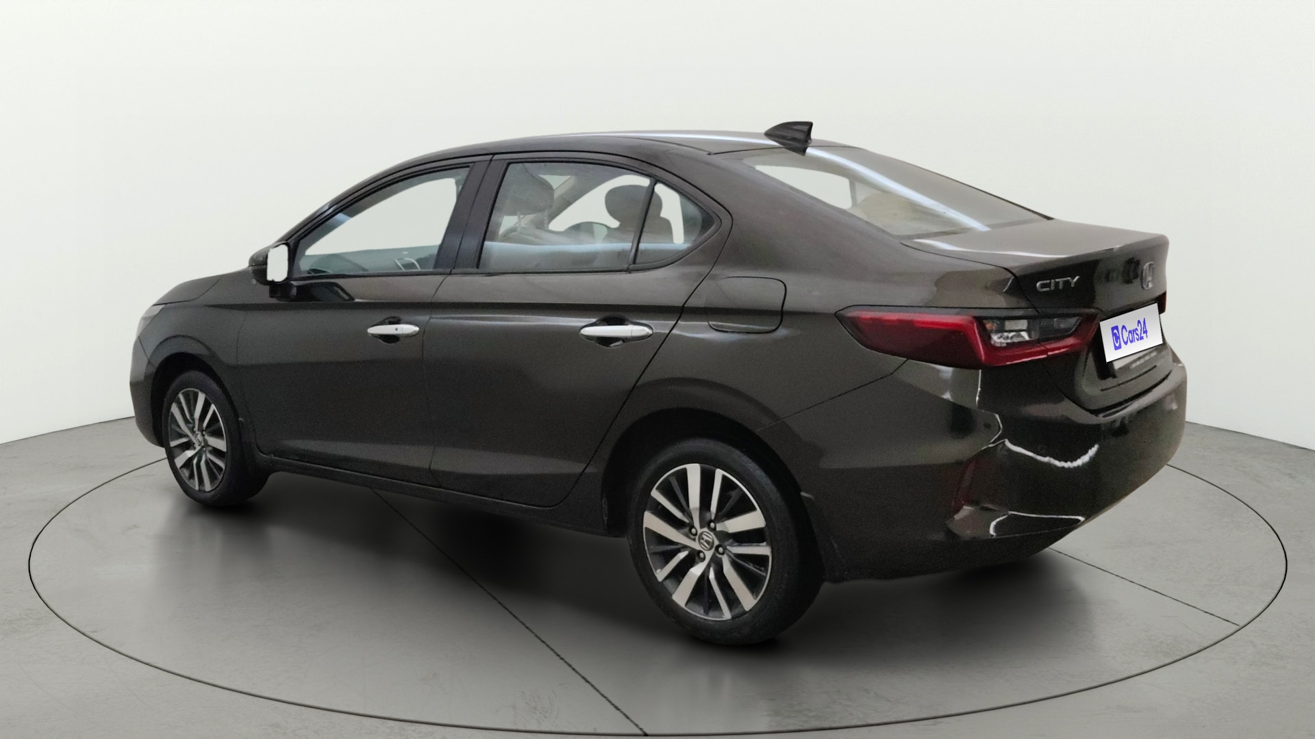 View 2022 Honda City ZX CVT Image 2 Used 2022 Honda City ZX CVT Image 2