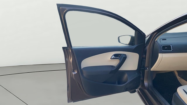 View Skoda Rapid Image 31 Used Skoda Rapid Image 31
