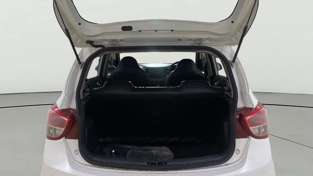 View Hyundai Grand i10 Image 37 Used Hyundai Grand i10 Image 37