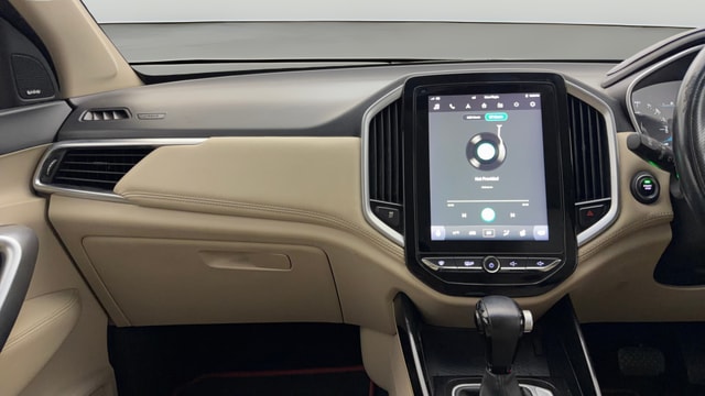View MG Hector Image 18 Used MG Hector Image 18