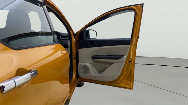 View Renault Triber Image 44 Used Renault Triber Image 44