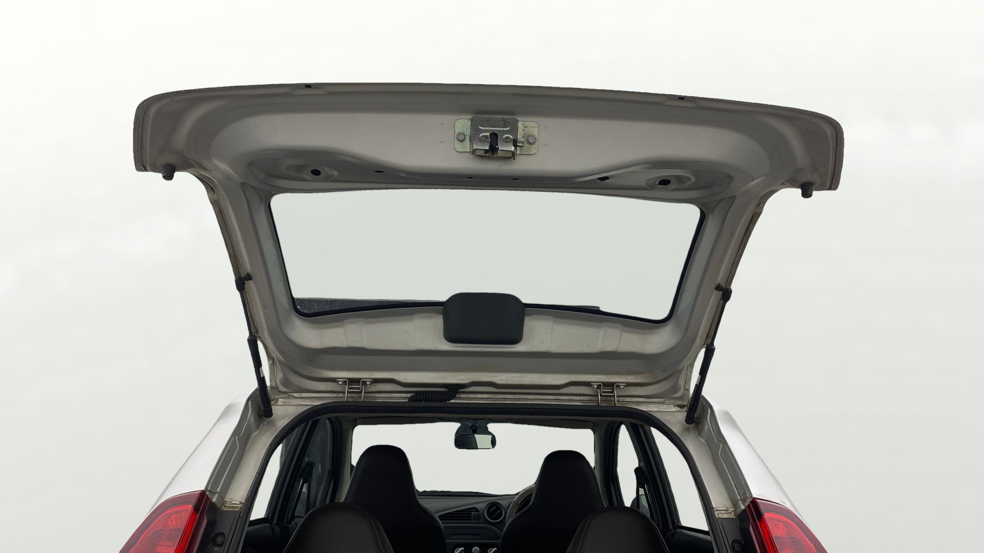 View 2019 Datsun Redi GO A Image 16 Used 2019 Datsun Redi GO A Image 16