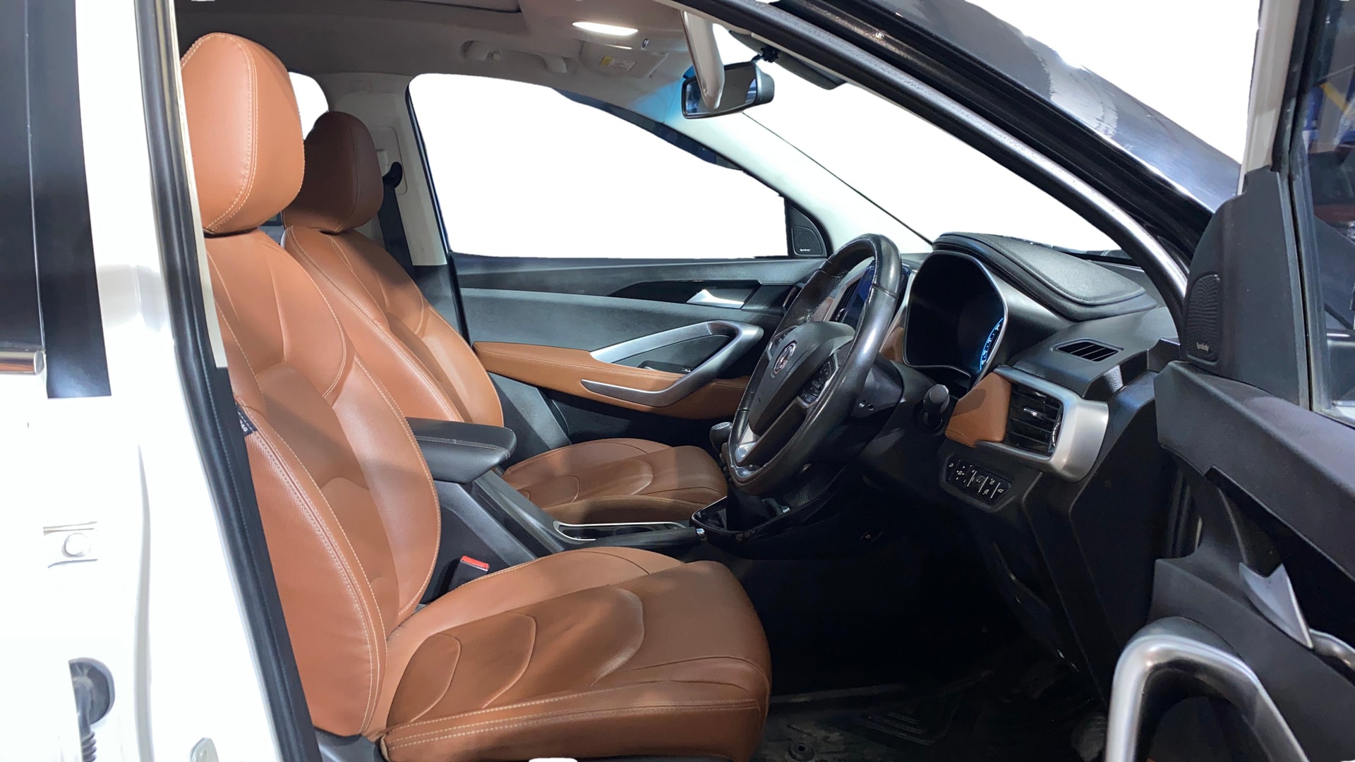 View 2021 MG Hector Plus Sharp Turbo 6 Seater Diesel Image 19 Used 2021 MG Hector Plus Sharp Turbo 6 Seater Diesel Image 19