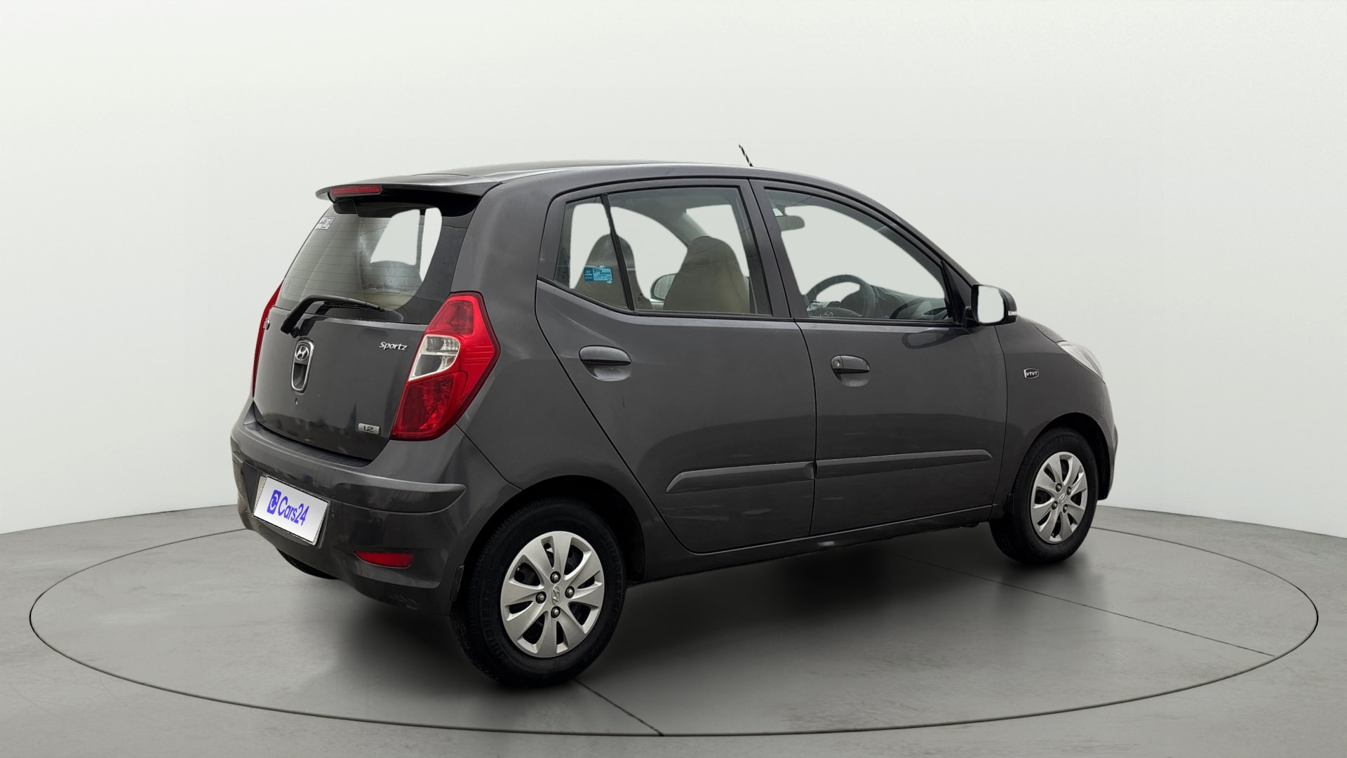View 2013 Hyundai i10 1.2 Sportz MT Image 42 Used 2013 Hyundai i10 1.2 Sportz MT Image 42