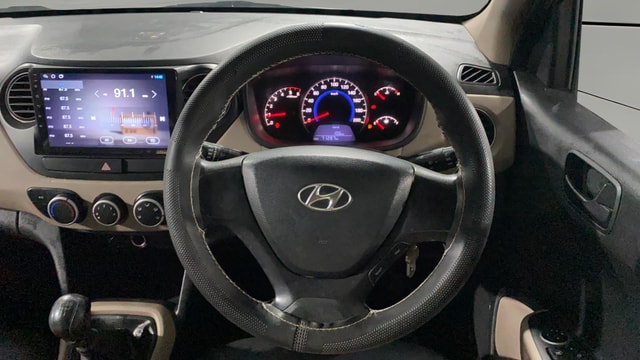 View Hyundai Grand i10 Image 20 Used Hyundai Grand i10 Image 20