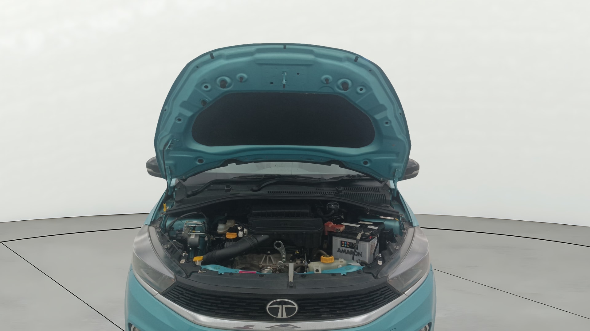 View 2025 Tata Tiago Revotorq XB Image 33 Used 2025 Tata Tiago Revotorq XB Image 33