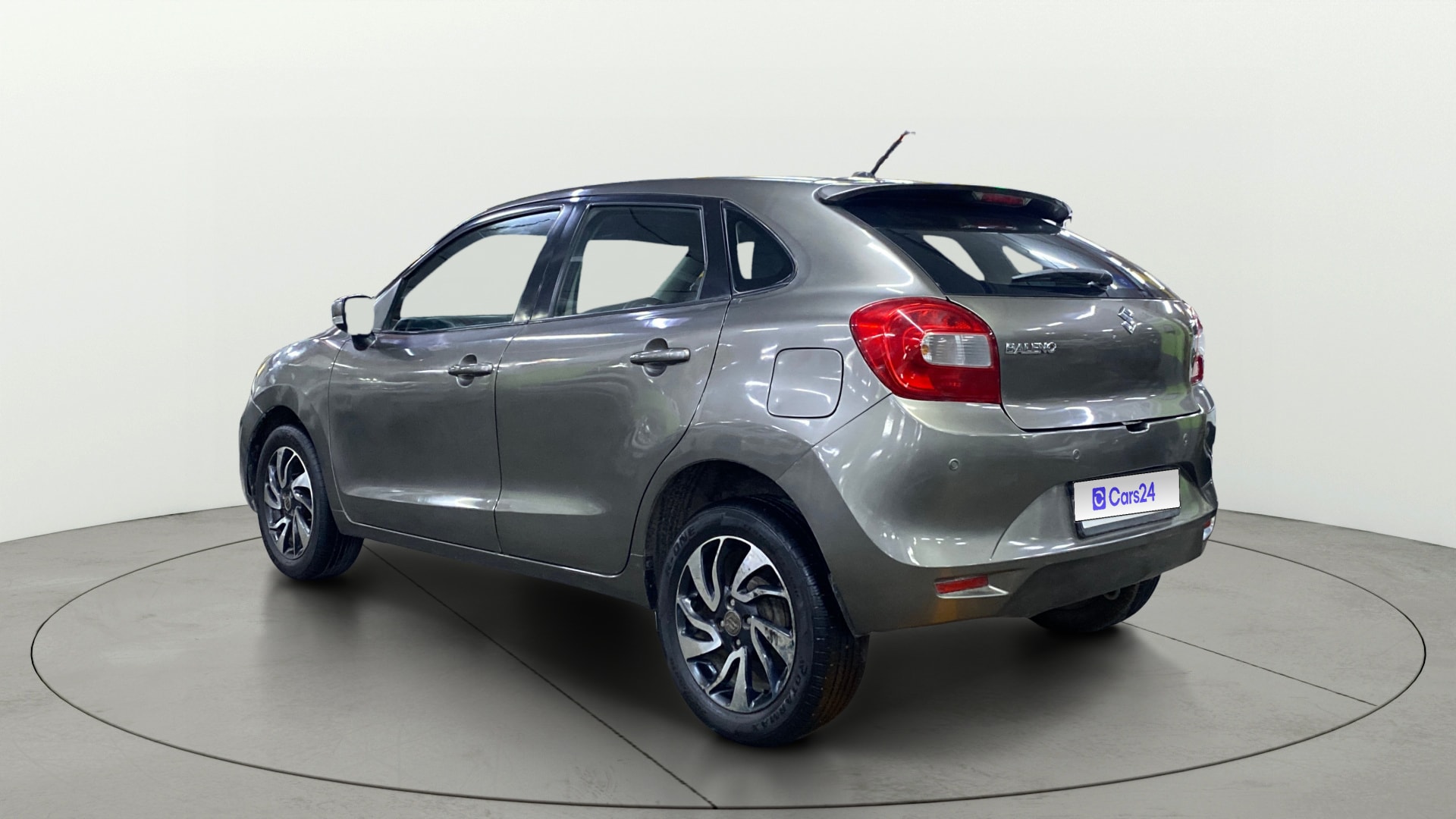 View 2019 Maruti Suzuki 1000 Base Variant Image 2 Used 2019 Maruti Suzuki 1000 Base Variant Image 2