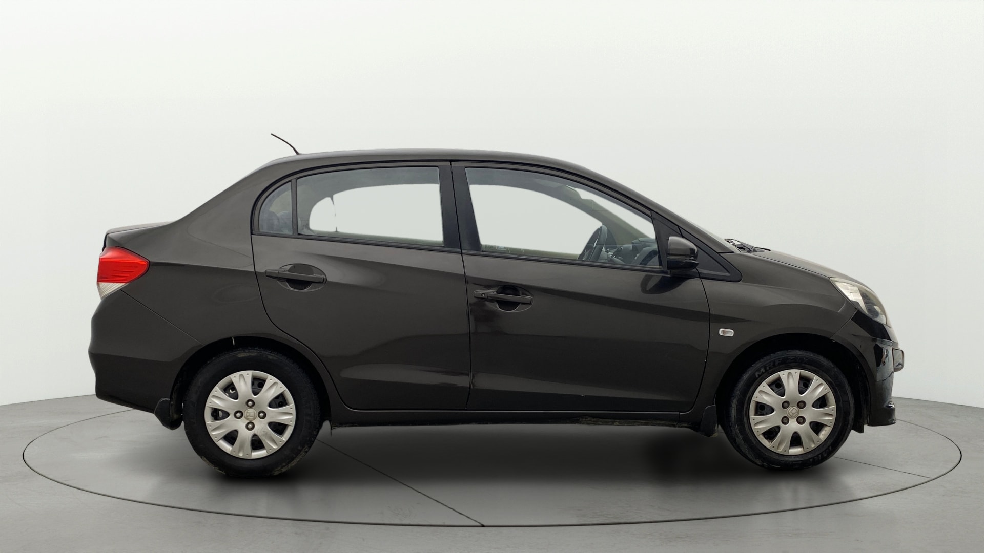 View 2015 Honda Amaze E MT Petrol BS IV Image 8 Used 2015 Honda Amaze E MT Petrol BS IV Image 8