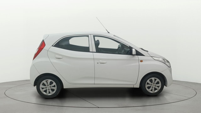 View Hyundai EON Image 8 Used Hyundai EON Image 8