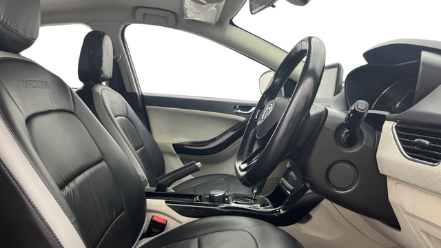 View Tata Nexon Image 18 Used Tata Nexon Image 18
