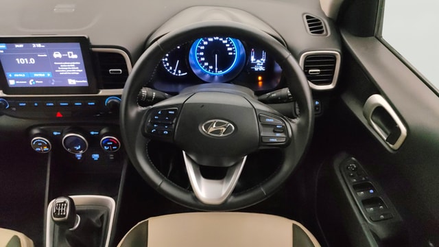 View Hyundai Venue Image 21 Used Hyundai Venue Image 21
