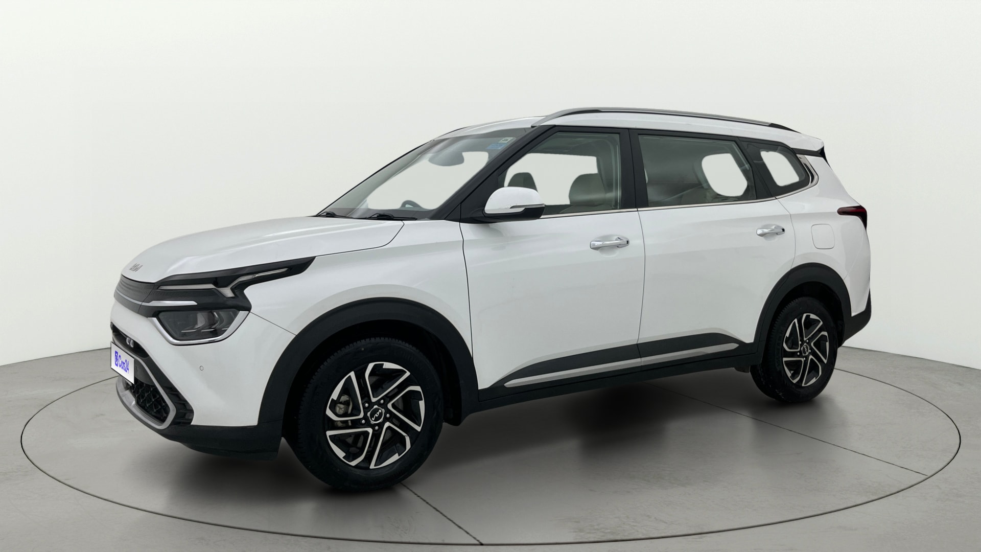 Used 2025 Kia Carens Used 2025 Kia Carens