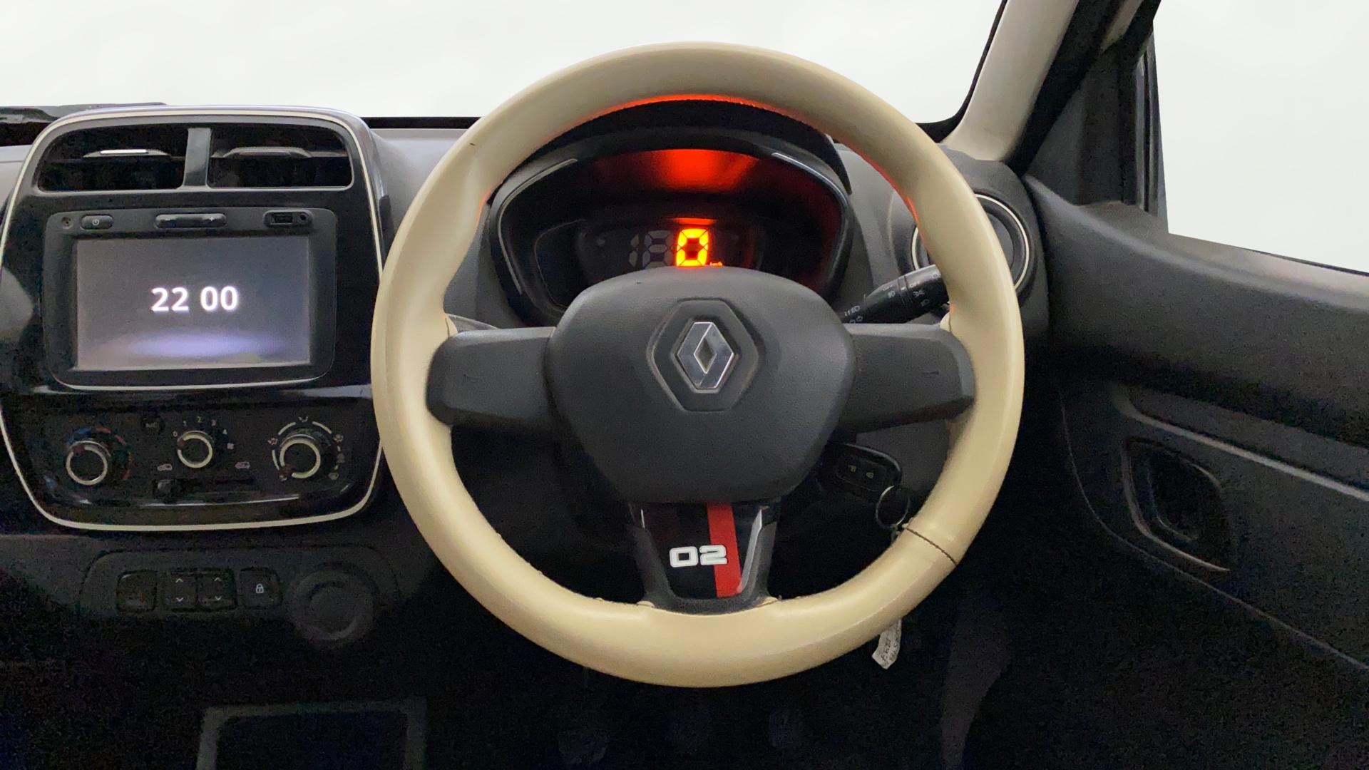 View 2018 Renault Kwid RXT 1.0 Image 12 Used 2018 Renault Kwid RXT 1.0 Image 12