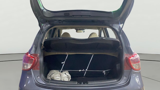 View Hyundai Grand i10 Image 43 Used Hyundai Grand i10 Image 43