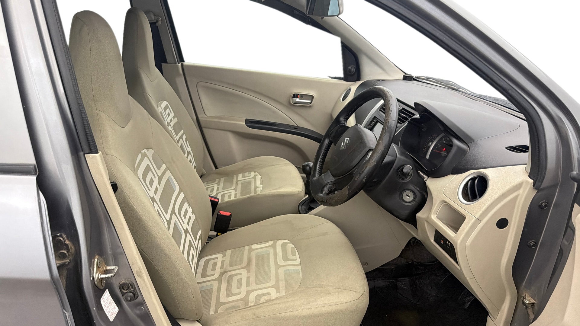 View 2019 Maruti Suzuki 1000 Base Variant Image 25 Used 2019 Maruti Suzuki 1000 Base Variant Image 25