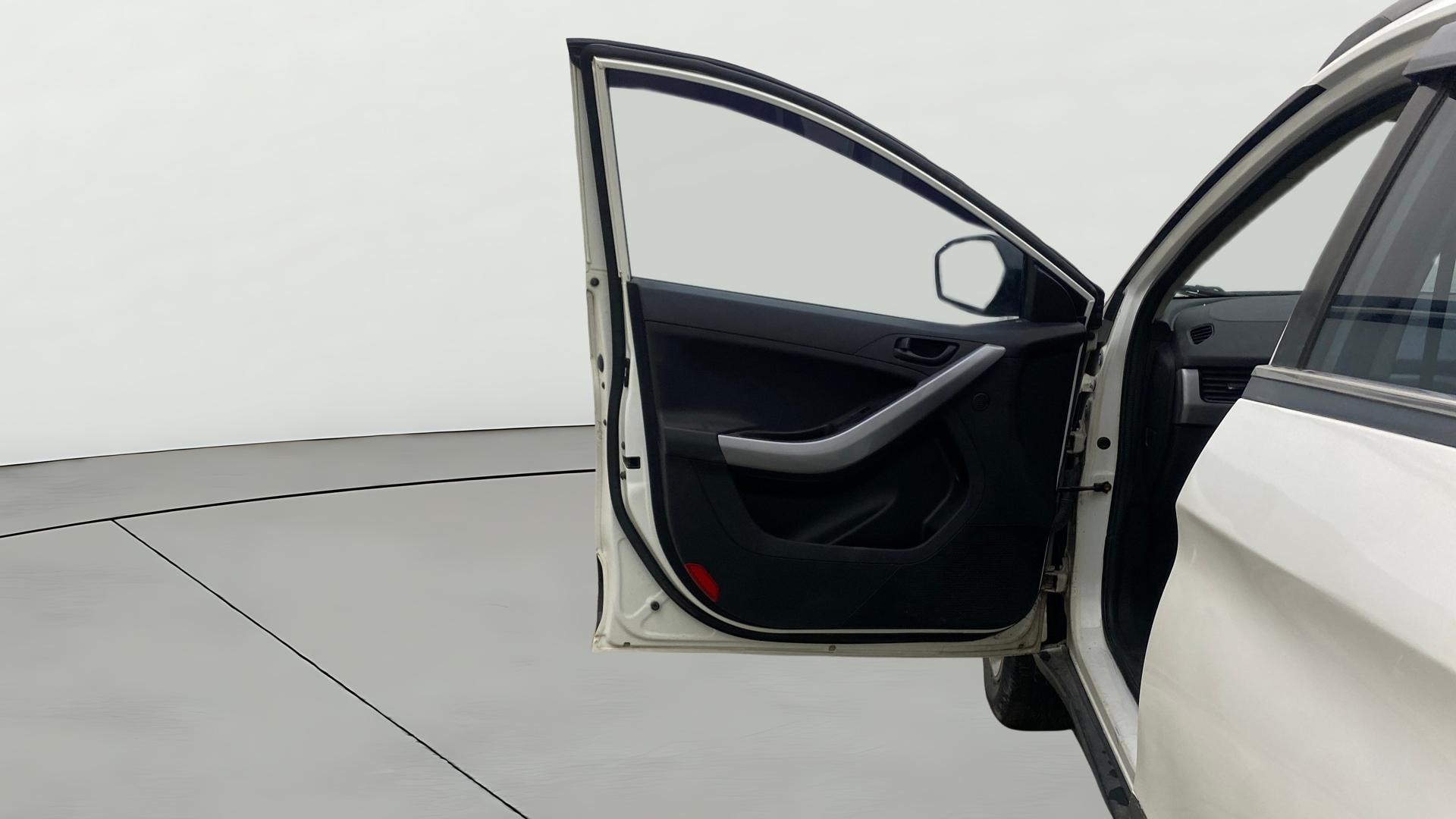 View 2022 Tata Nexon Revotron XM Image 31 Used 2022 Tata Nexon Revotron XM Image 31