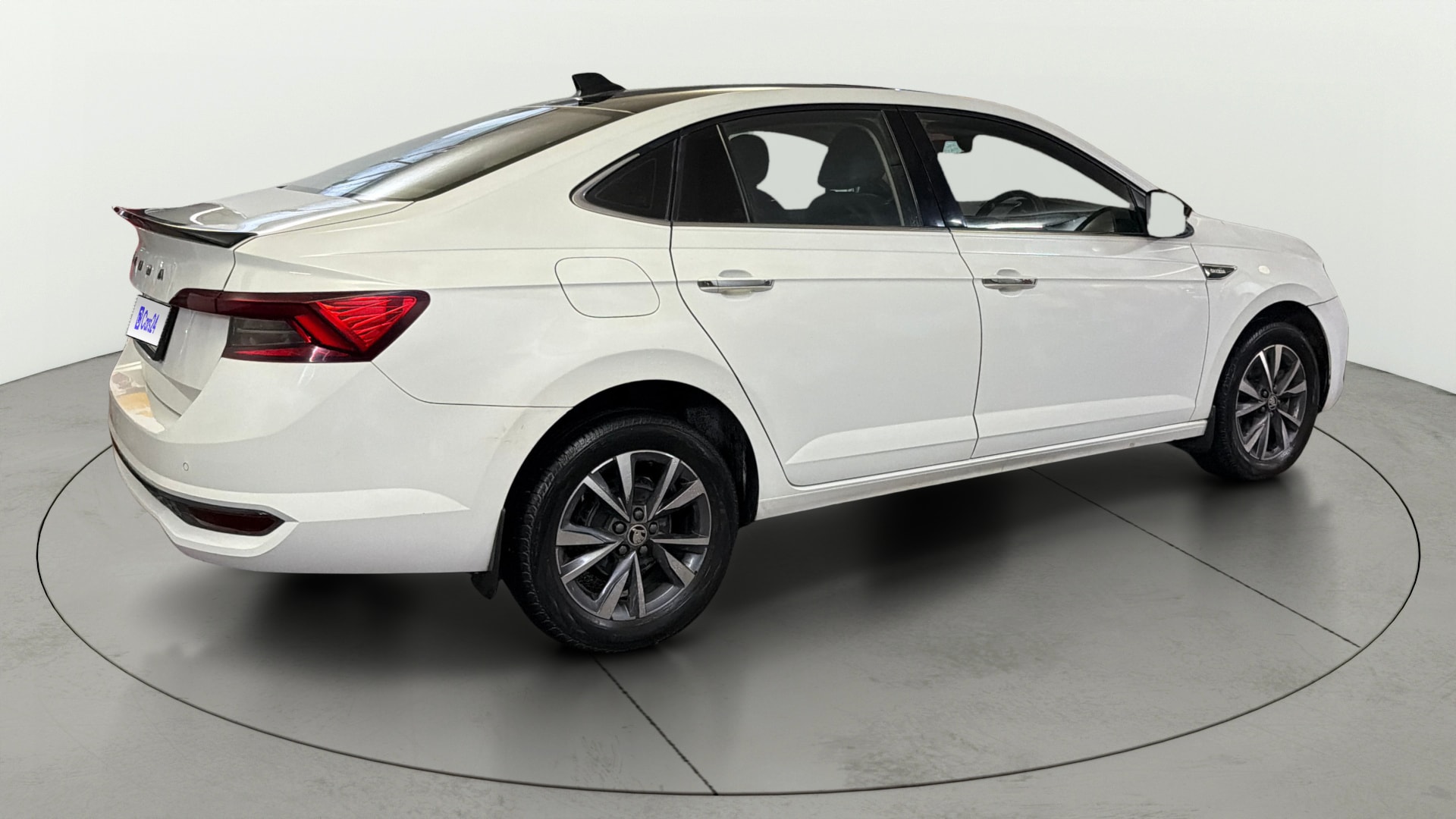 View 2022 Skoda Slavia Style 1.5 TSI DSG Image 45 Used 2022 Skoda Slavia Style 1.5 TSI DSG Image 45