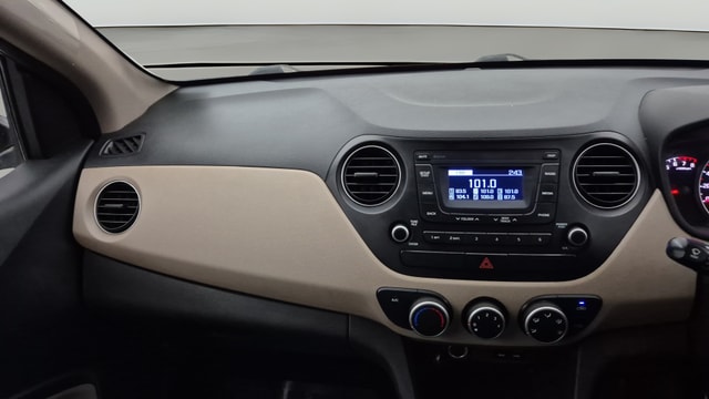 View Hyundai Grand i10 Image 17 Used Hyundai Grand i10 Image 17