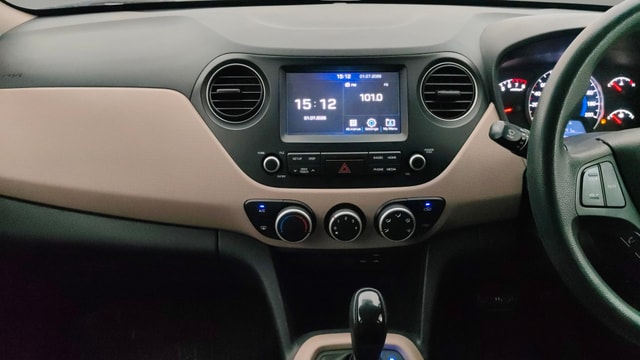 View Hyundai Grand i10 Image 17 Used Hyundai Grand i10 Image 17