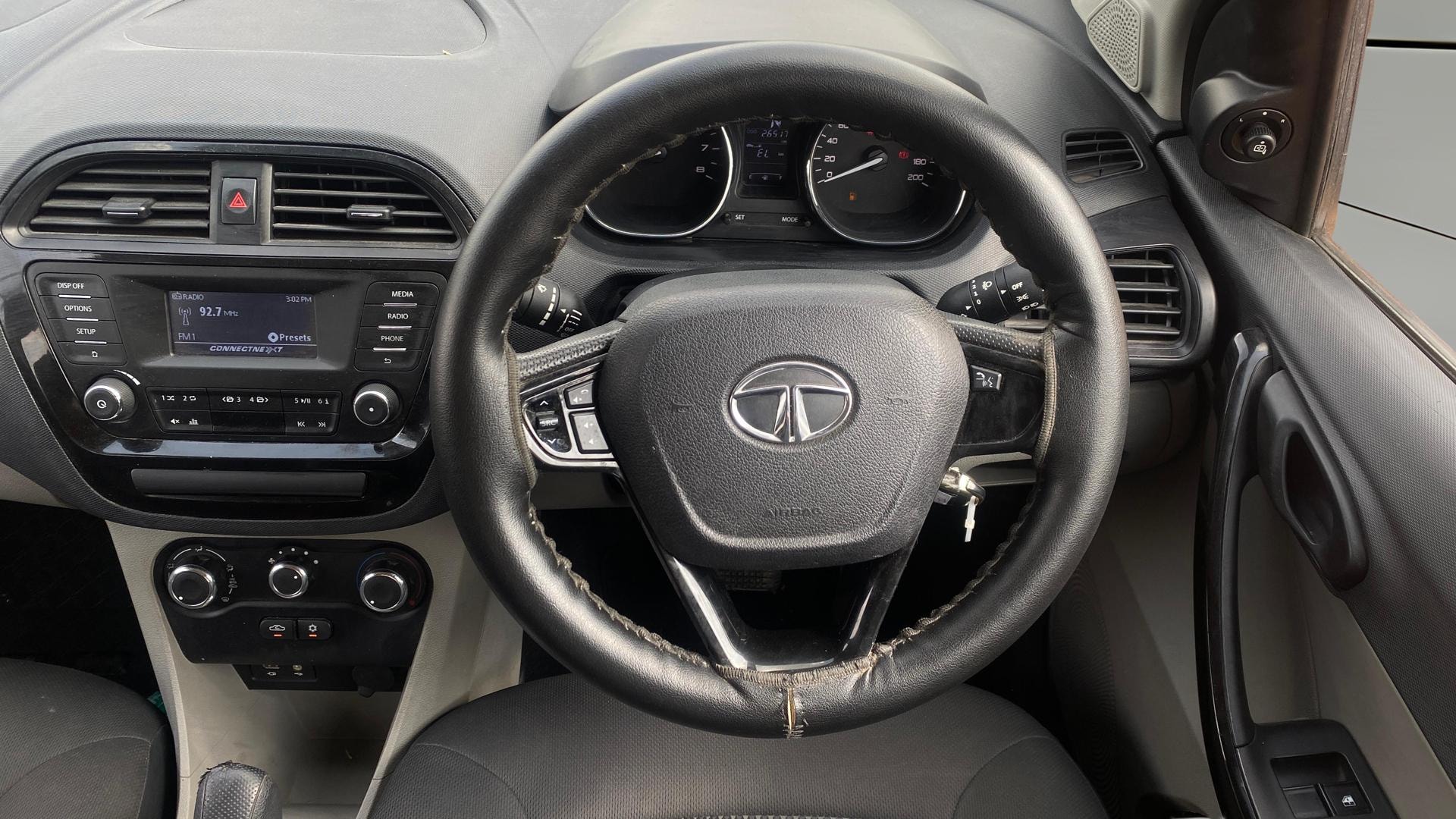 View 2019 Tata Tiago Revotorq XB Image 20 Used 2019 Tata Tiago Revotorq XB Image 20