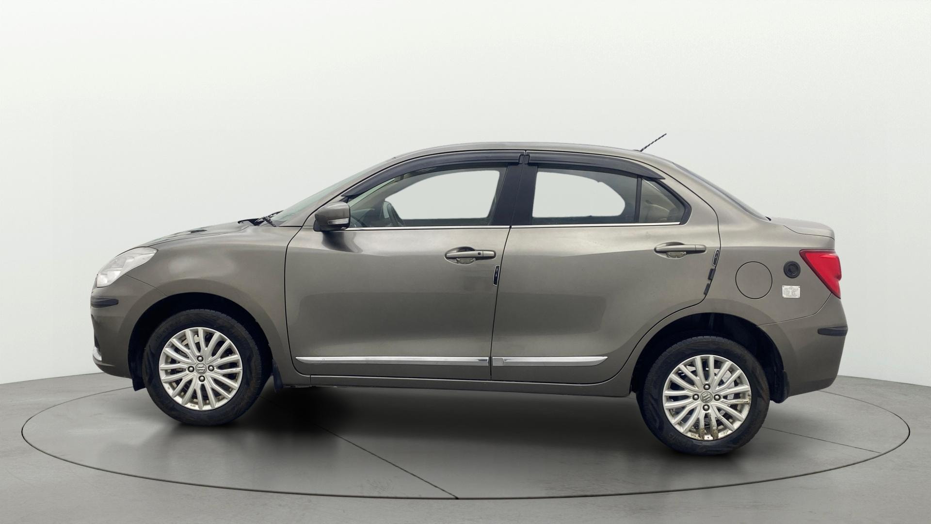 View 2022 Maruti Suzuki 1000 Base Variant Image 5 Used 2022 Maruti Suzuki 1000 Base Variant Image 5