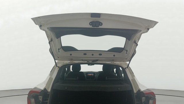 View Renault Kiger Image 17 Used Renault Kiger Image 17