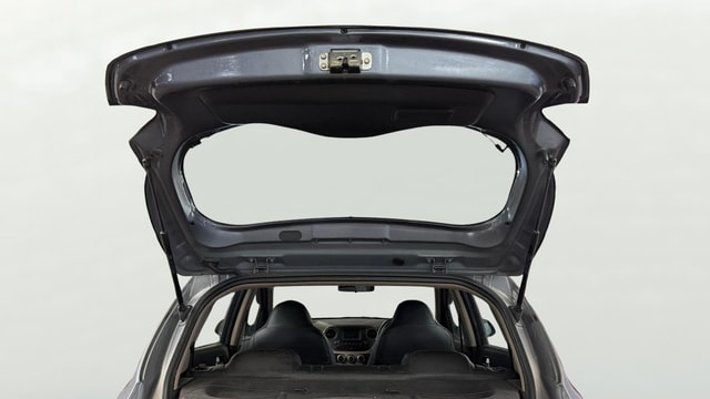 View Hyundai Grand i10 Image 16 Used Hyundai Grand i10 Image 16
