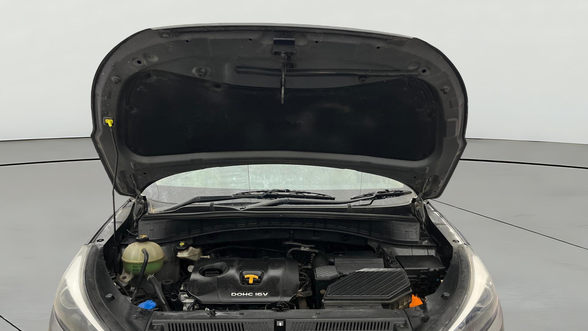 View 2017 Hyundai Tucson Nu 2.0 6-Speed Automatic GL BS IV Image 20 Used 2017 Hyundai Tucson Nu 2.0 6-Speed Automatic GL BS IV Image 20