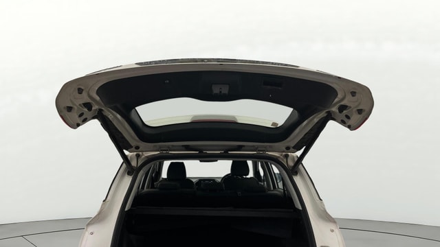 View MG Hector Image 32 Used MG Hector Image 32