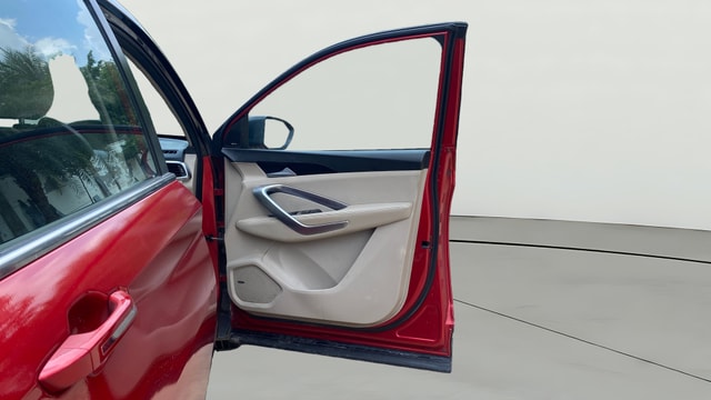View MG Hector Image 48 Used MG Hector Image 48