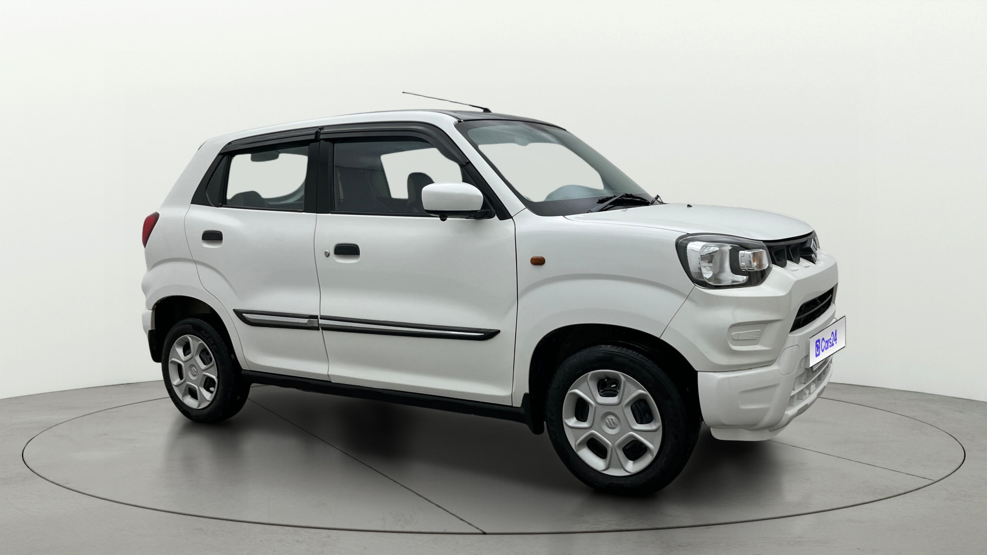 View 2023 Maruti Suzuki 1000 Base Variant Image 21 Used 2023 Maruti Suzuki 1000 Base Variant Image 21