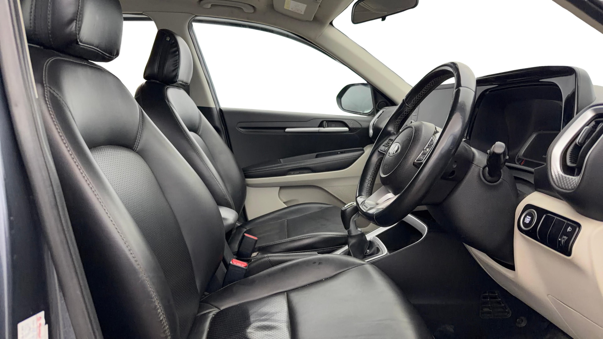 View 2020 Kia Sonet HTX iMT Petrol Image 28 Used 2020 Kia Sonet HTX iMT Petrol Image 28