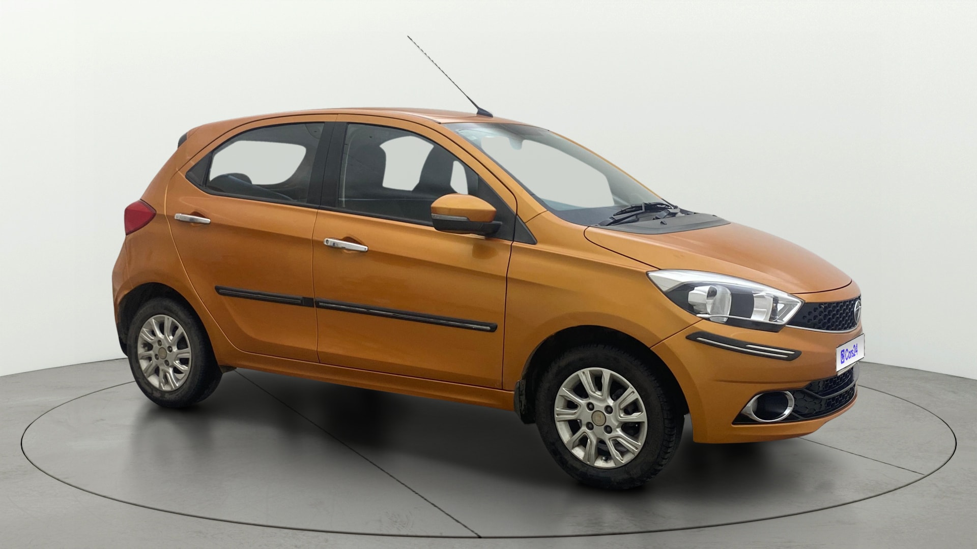 View 2017 Tata Tiago Revotorq XB Image 22 Used 2017 Tata Tiago Revotorq XB Image 22